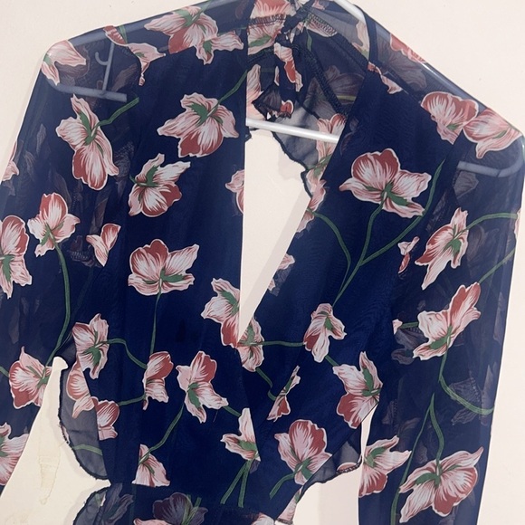 Misguided Open Back Sheer Floral Dress Size 6 - Picture 8 of 8